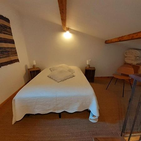 Gite Des Tineries Villa Lagrasse Eksteriør billede