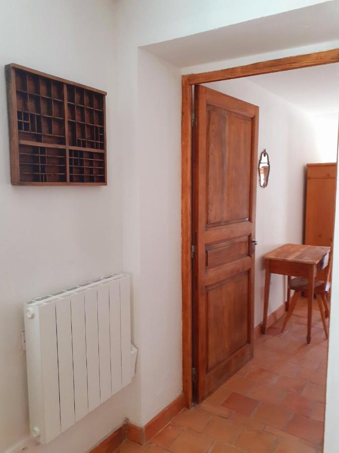 Gite Des Tineries Villa Lagrasse Eksteriør billede